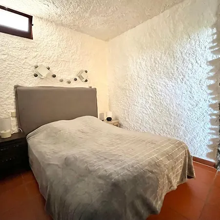 Maison Confortable A Pour 4 Pers. Avec Terrasse Vue - Fr-1-309-515